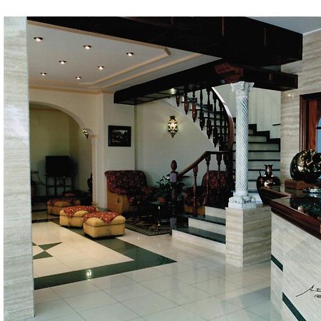 Hotel La Lancha Кордоба Екстериор снимка