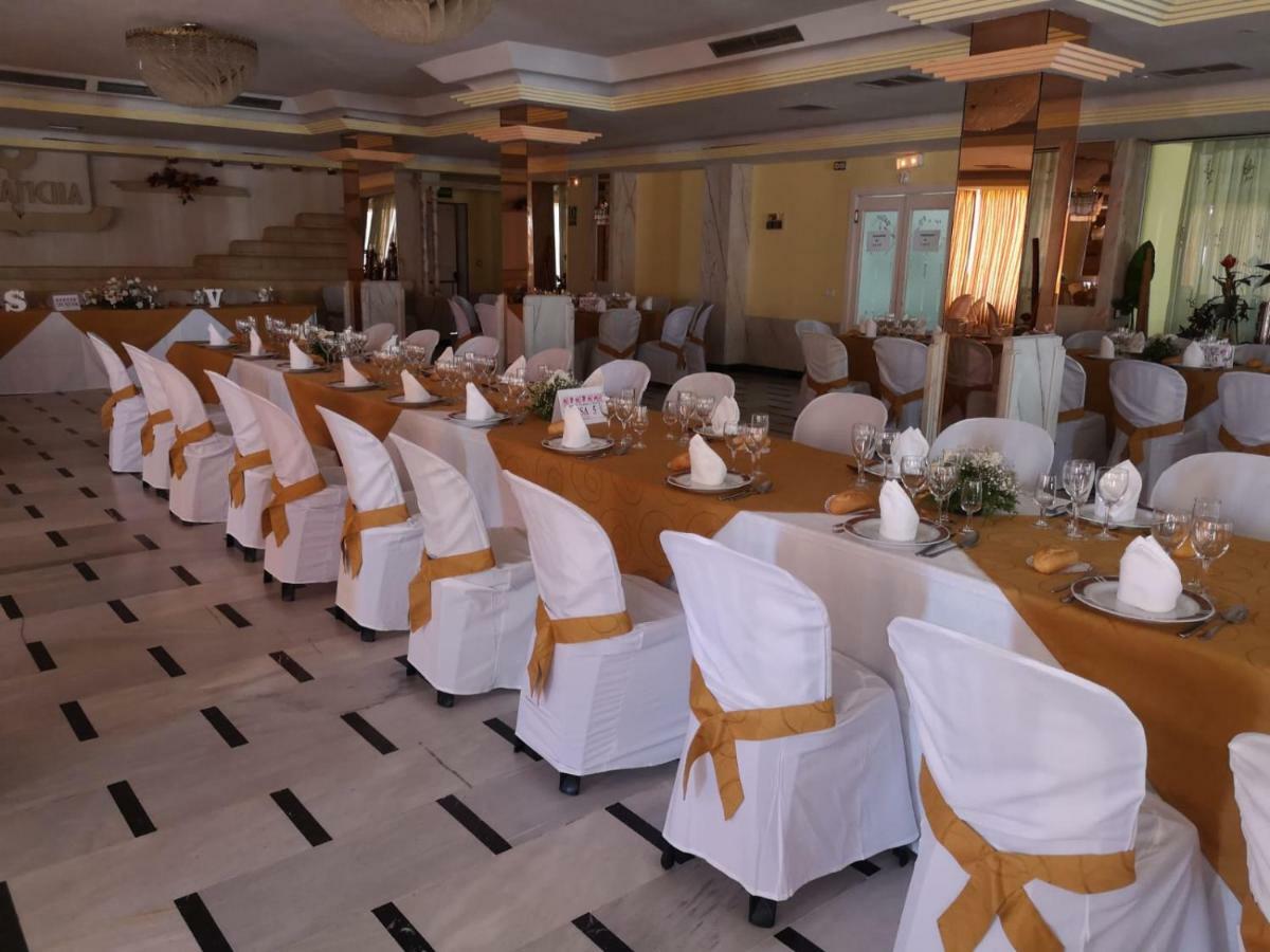 Hotel La Lancha Кордоба Екстериор снимка