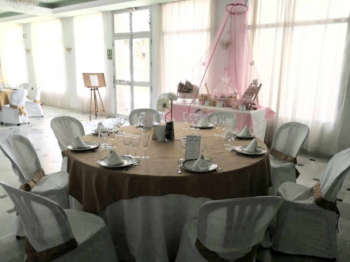 Hotel La Lancha Кордоба Екстериор снимка